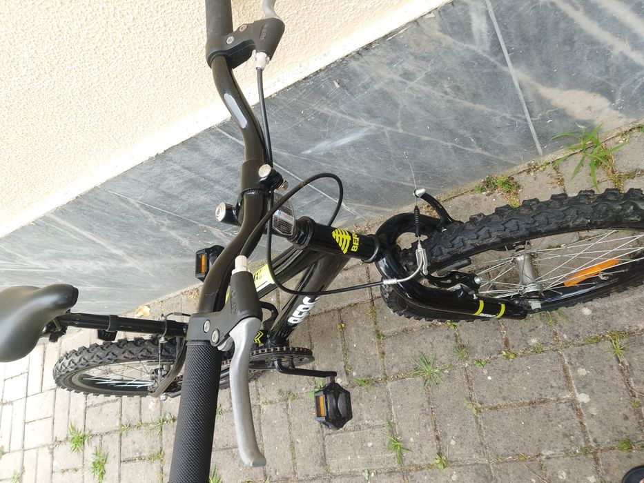 Vendo bicicleta nova