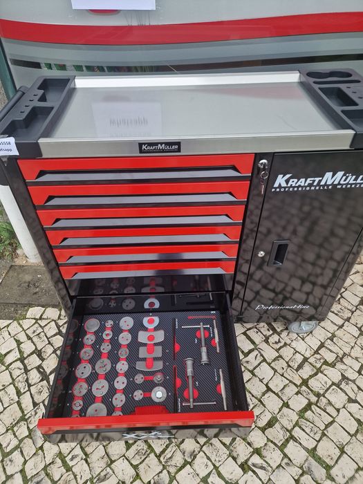 Carrinho de ferramenta de 7 gavetas  completas novo