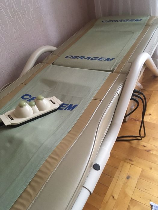 Массажная кроватка Seragem