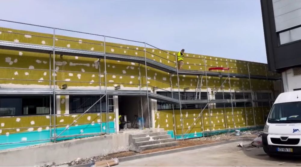 sistemas ETICS (Capoto)  Pladur, Barramento, Pinturas