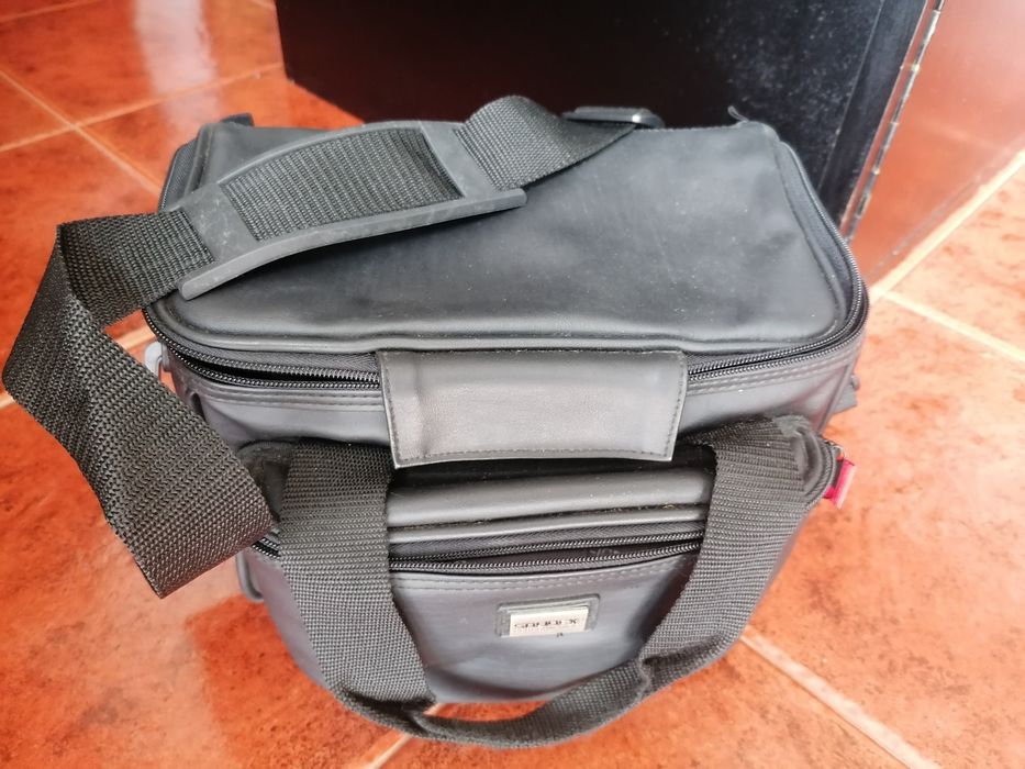 Máquina fotográfica Pentax MZ-50