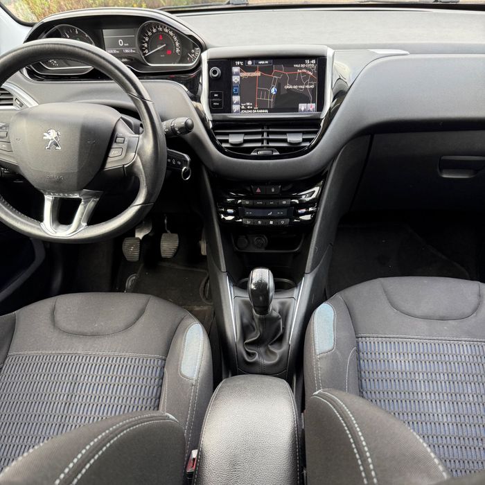 Peugeot 208 1.6 HDI