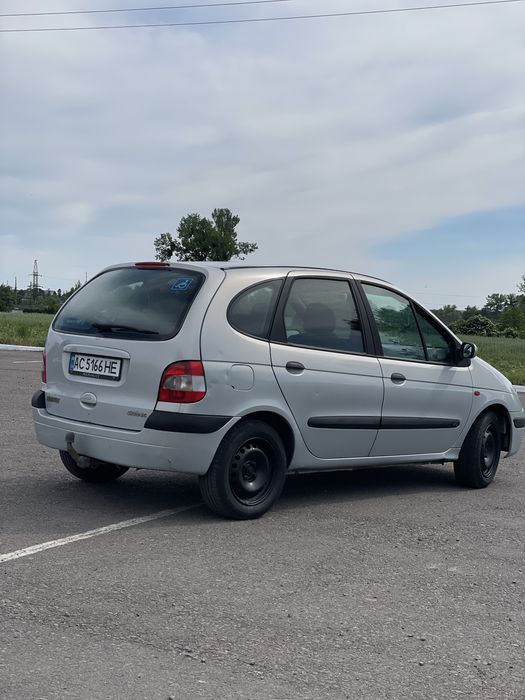 Renault Scenik 1