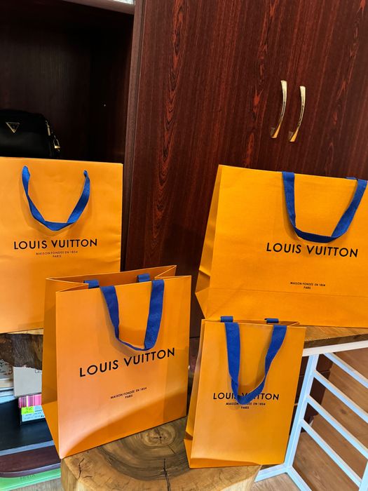 Пакет Louis Vuitton