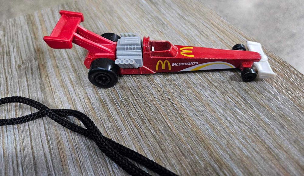 Dragster RED 1993 hot wheels limited edition VTG McDonald червоний