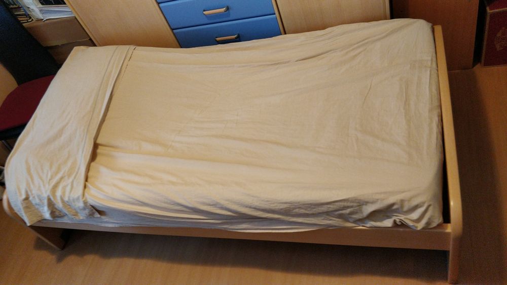 Cama dupla com 4 gavetas