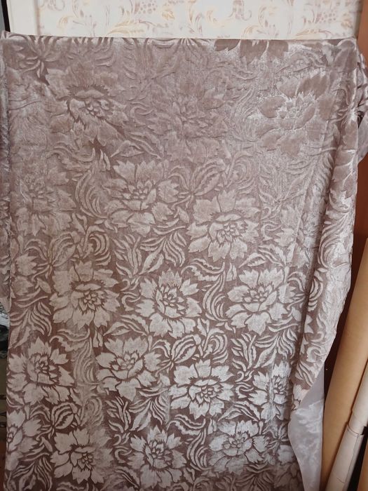 Тюль и шторы 2 шт. Б/у