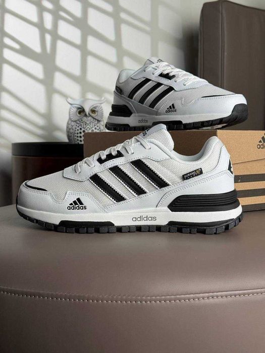 adidas zx 700 - купити чоловіче взуття - Ціна на OLX.ua