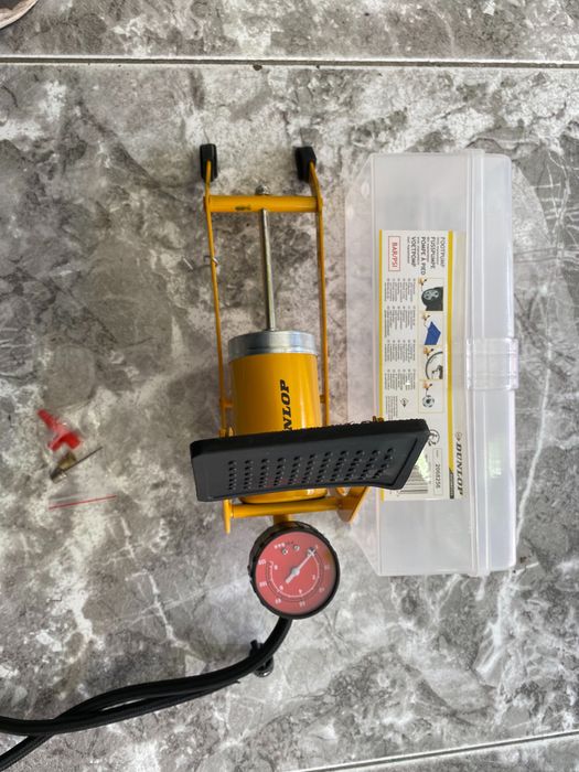 Bomba de ar / de encher pneus DUNLOP NOVA Promoção
