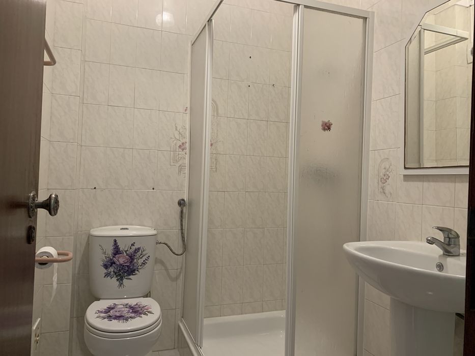SUITE - Quartos (c/ despesas incluídas) p/ Estudantes ou Jovens trabalhadores
