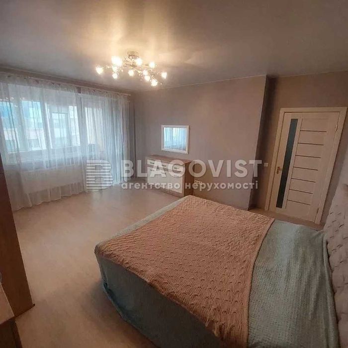 Продаж 2х кімн квартири Берестейський пр-т 131а Святошин Академ Гривня