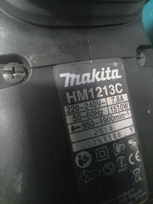 Młot Makita HM 1213 C z 2018r