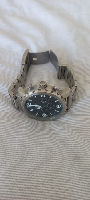 Relógio Fossil prateado