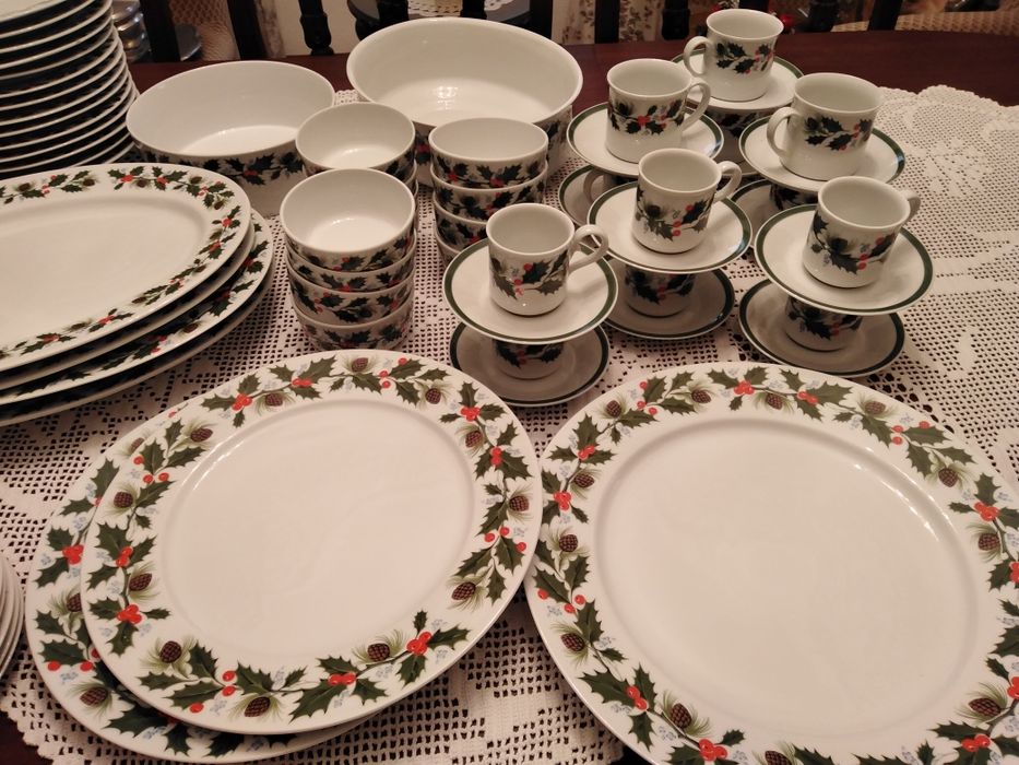 Serviço de Porcelana Spal com Motivos de Natal
