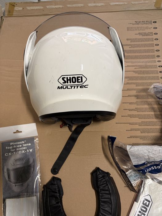 Capacete SHOEI Multitec