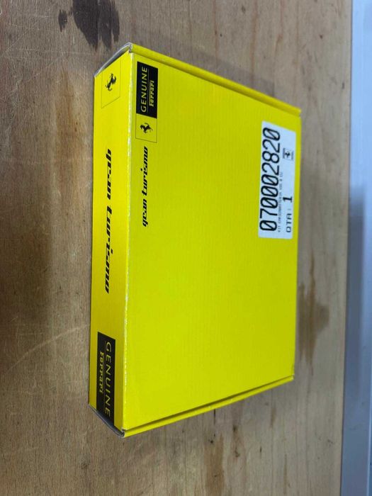 Carregador de bateria Ferrari 360 / F430 / 599 etc...
