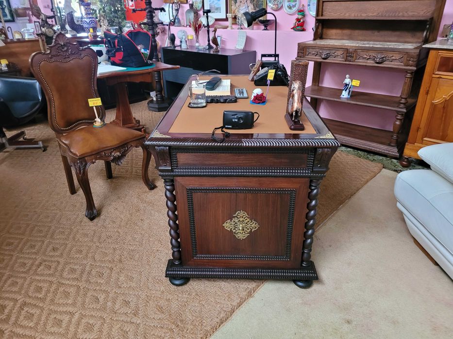 Lindíssima secretária antiga - Restaurada