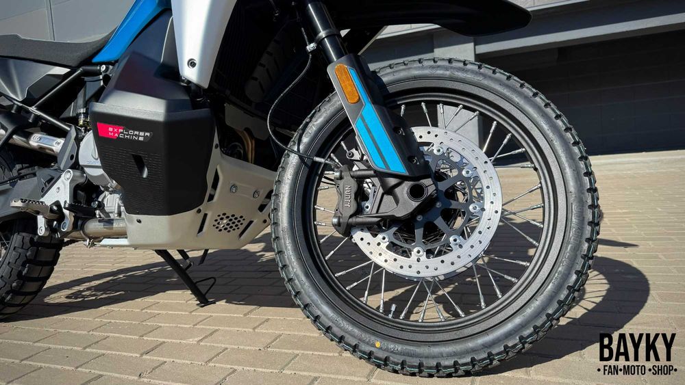 Мотоцикл CFMOTO 800MT-X