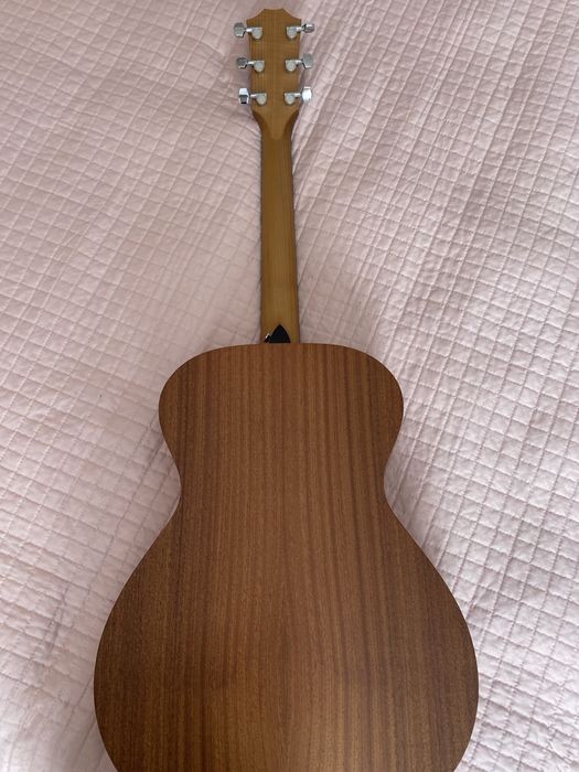 Гітара Taylor Academy 12