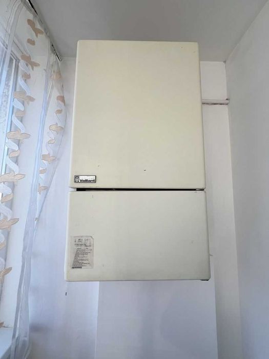 1но кімнатна з ремонтом на Леонтовича