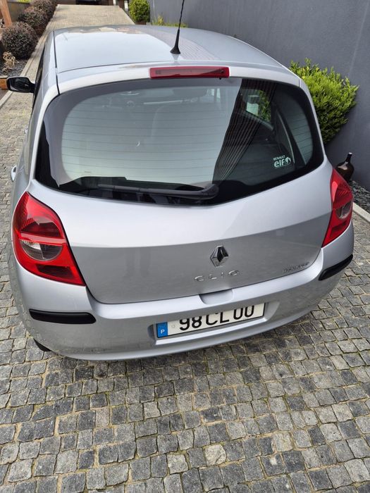 Renault Clio Diesel | 2006 | 5 Portas | 1 Único Proprietário