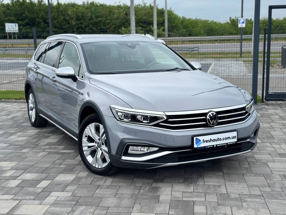 Volkswagen Passat Variant Alltrack 2023 freshauto
