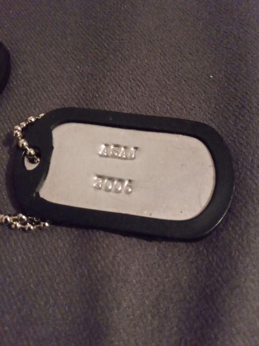 Zawieszk nieśmiertelelnik asaj