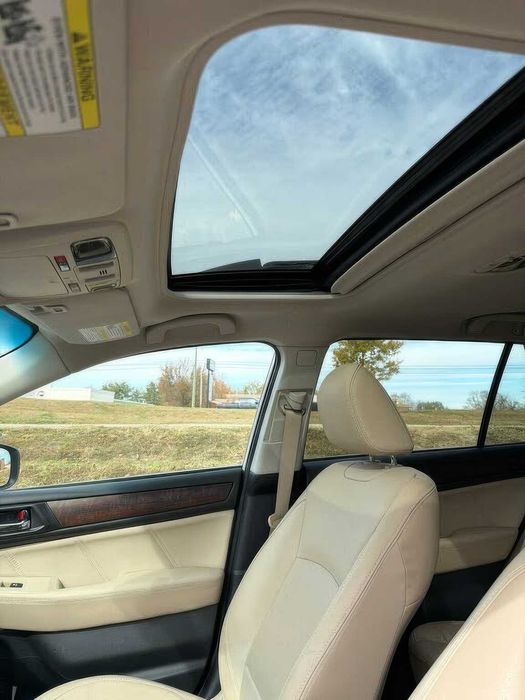 Subaru Outback Limited      2019