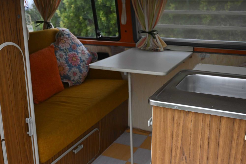 Volkswagen T2 Pão de Forma Bay Window 1973 - Motor Totalmente Reconstruído - Teto Westfalia