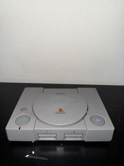 Playstation 1 FAT (Apenas consola)