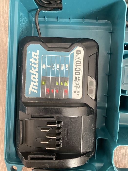 Шуруповерт, гайковерт, шурік, дрель Makita DF331DWYE