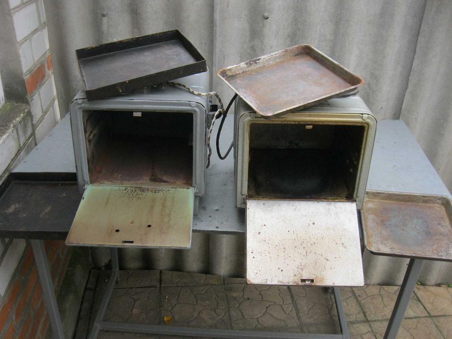 Продам элетродуховку СССР