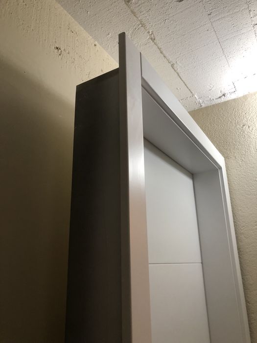 Porta Nova, design moderno, fechadura magnética