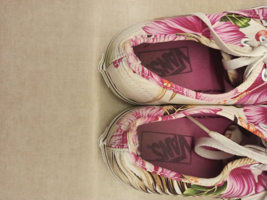 VANS trampki w kwiaty rozm.36