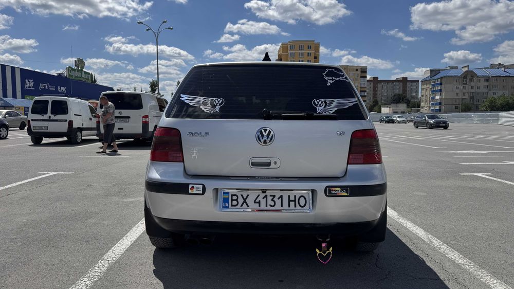 Volkswagen Golf 2002 VIN WVWZZZ1JZ3W218472 фото оголошення 6 з 19