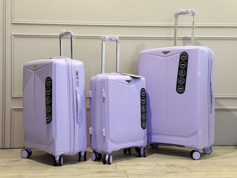 Чемодан чемоданы валіза WINGS  CKT01 100% поліпропілен Польша оригінал