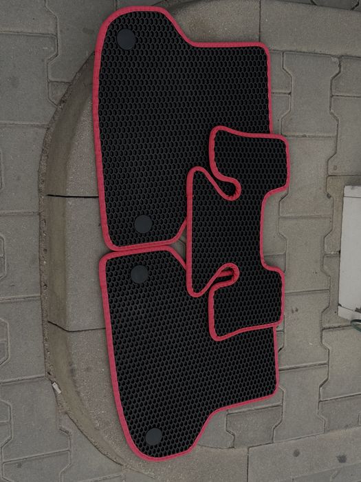 Dywaniki EVA Audi A3 8P 2003 – 5D, hatchback, czerwone obszycie