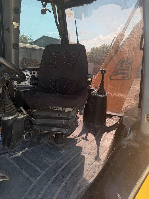Продам эксковатор JCB 3cx в Одесса