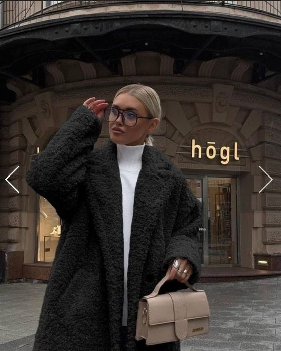 Шубка тедді чорного кольору