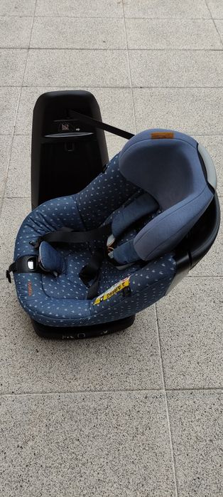 Cadeira Auto Bebe Confort AxissFix - PARA DESOCUPAR
