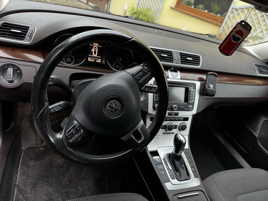 Passat1.4 benz 150kM automat
