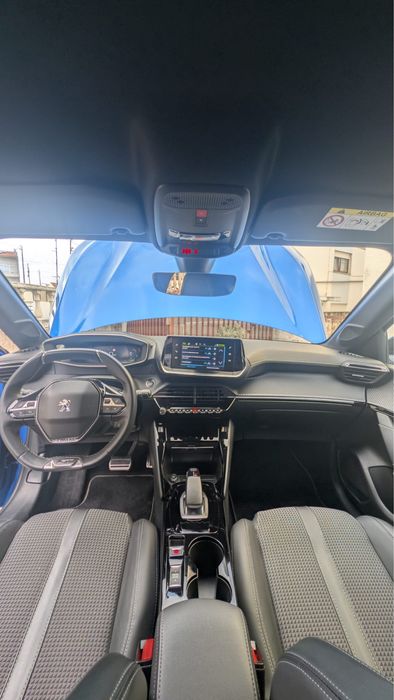 PEUGEOT e208 GT line 50kWH