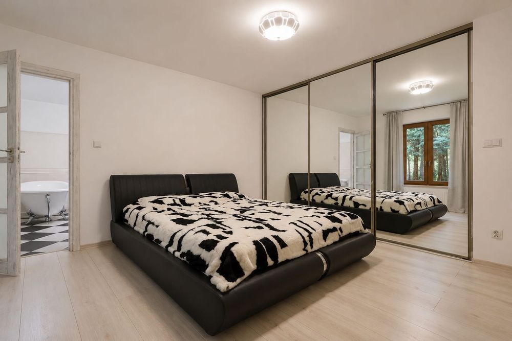 PL / UA / EN | 7 Pokoi | 380+ m2 | Działka 2000 m2 | Basen | Garaż | Od zaraz