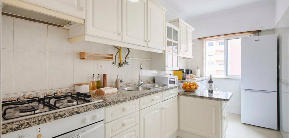 Quarto com despesas incluídas, TV, etc.