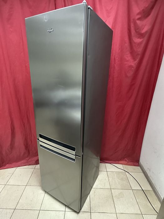 Холодильник Whirlpool 200/60/60