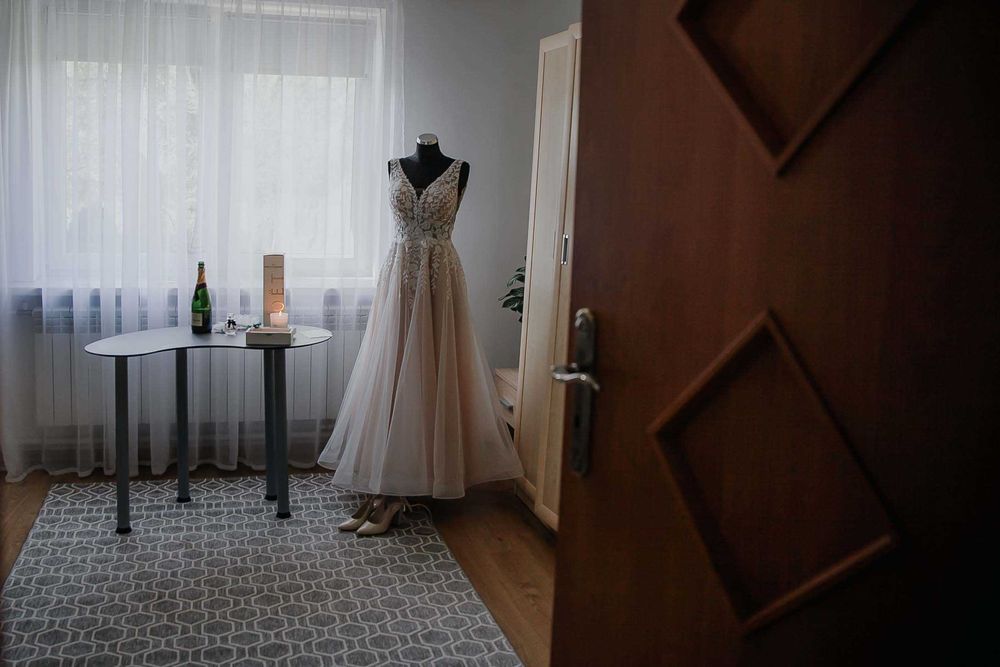 Suknia ślubna, litera A