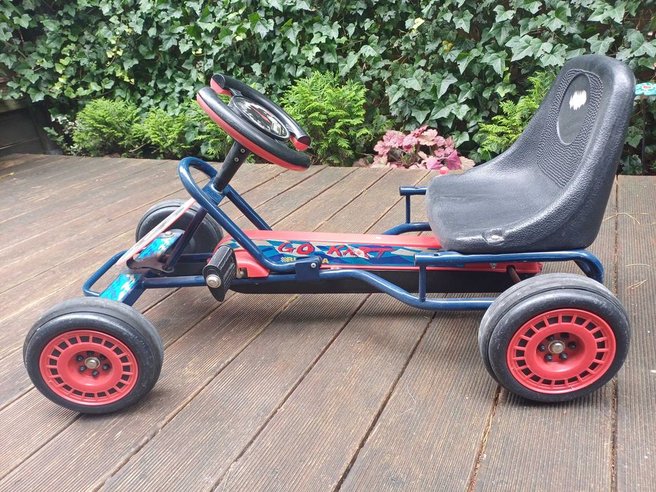 Gokart dziecięcy na pedały