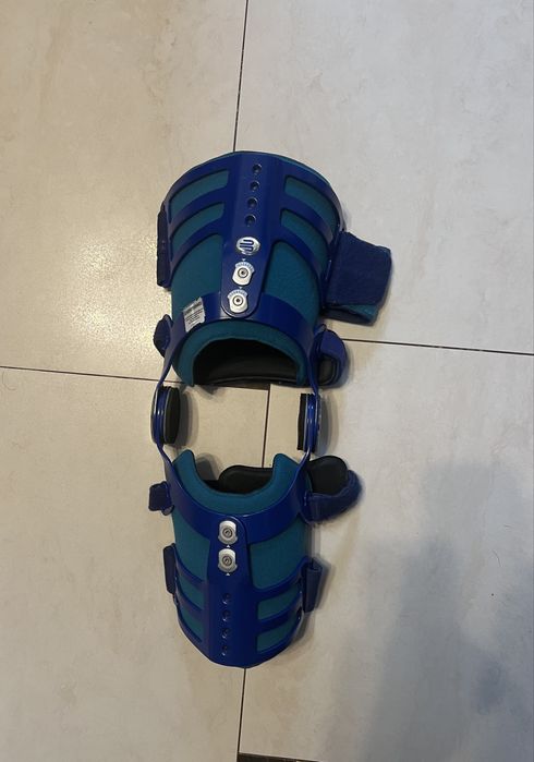 Ортез колінний Bauerfeind , 4 L Німеччина