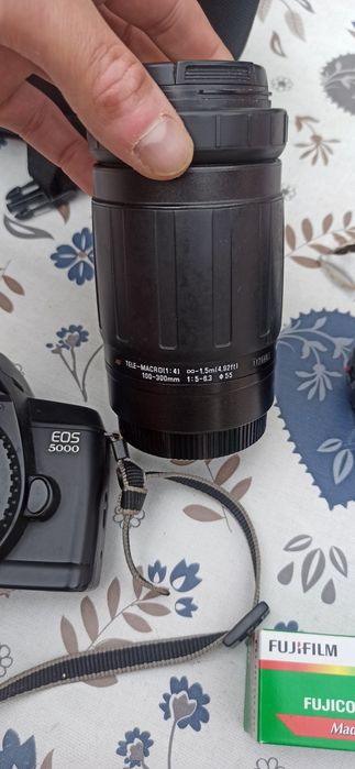 Câmara fotográfica Canon
