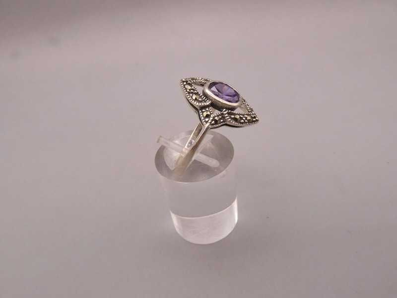 Pierścionek srebro 925 ametyst/ markazyt